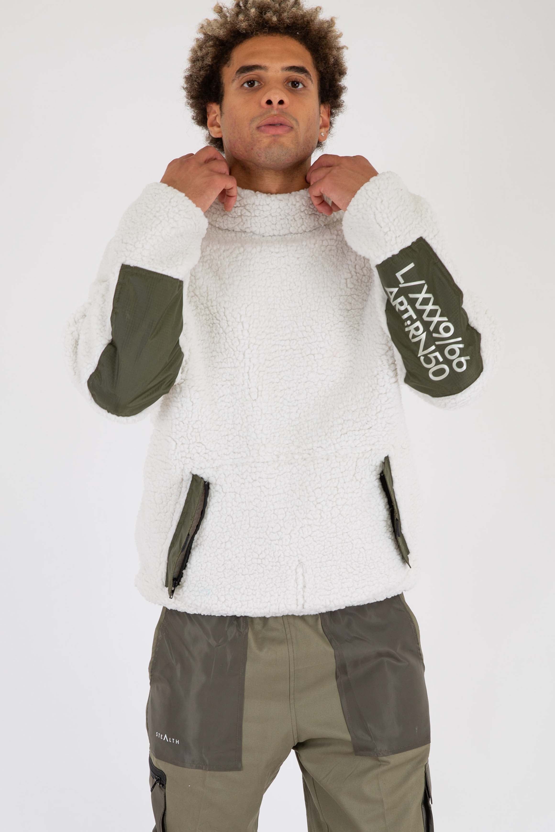 Sherpa Tech Funnel Sweat (Off White)