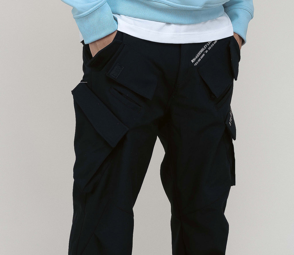 Tech Cargo pants (Black)