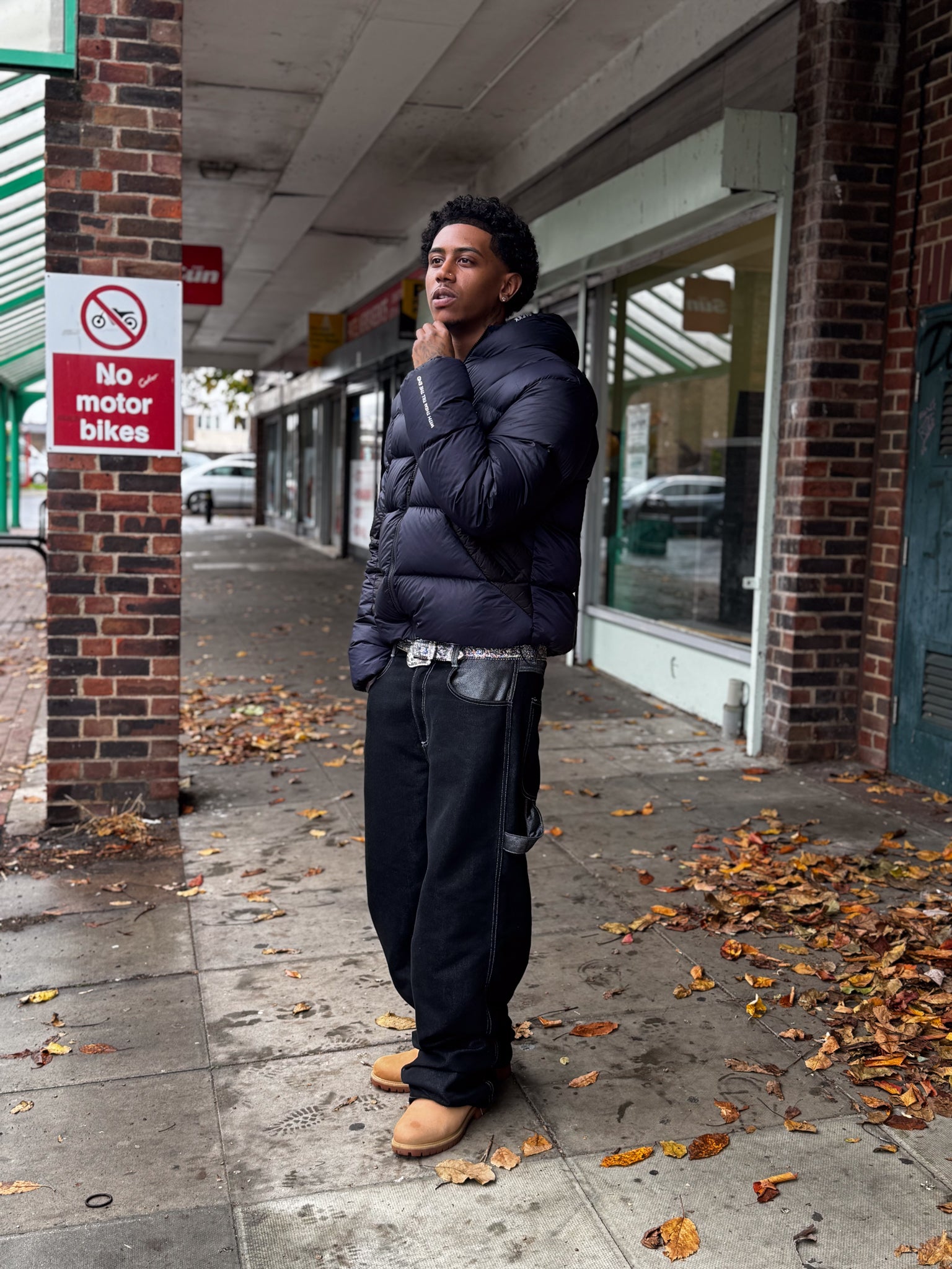 Phantom Down Jacket (Navy Black)