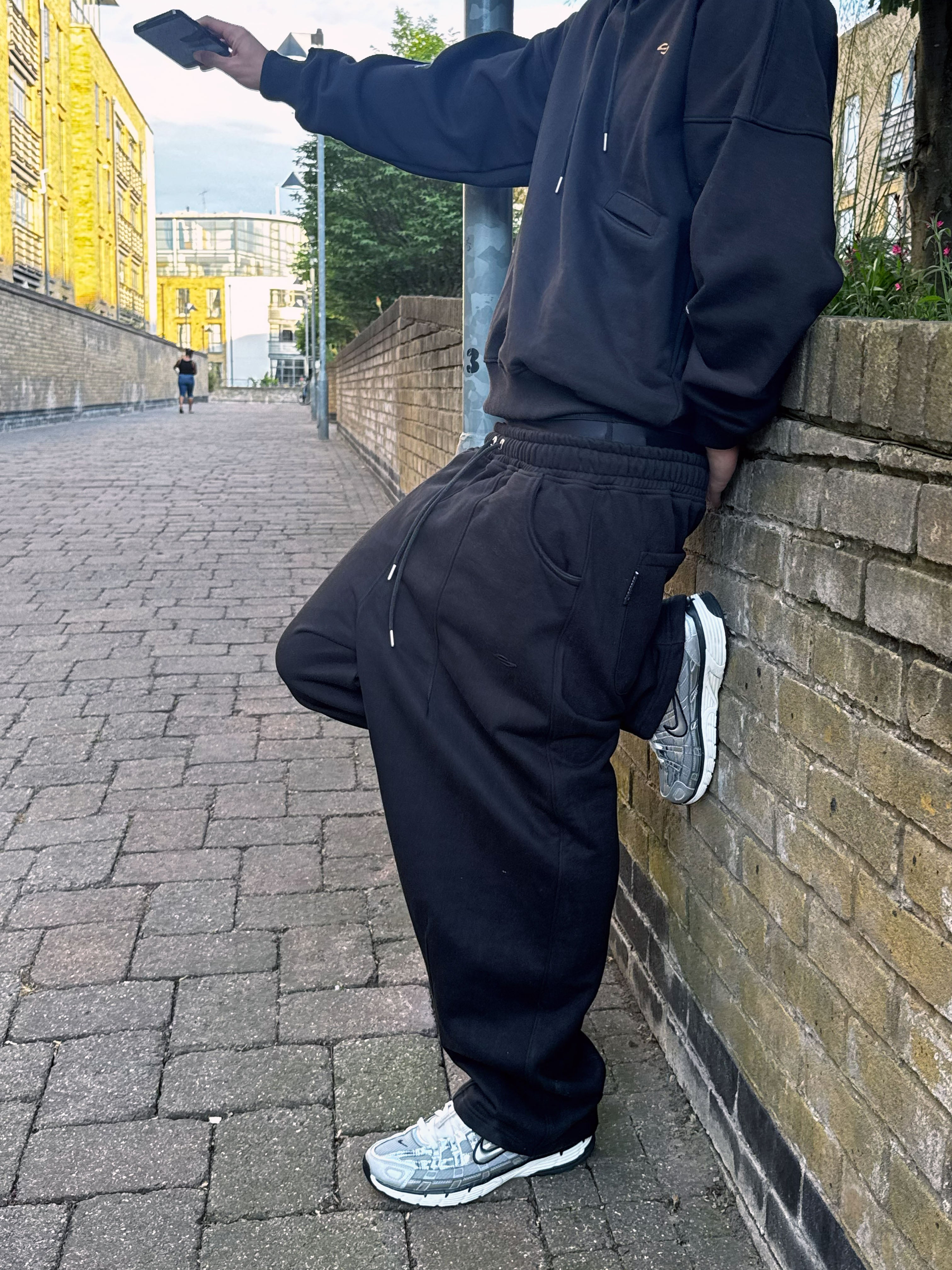 Tactical Shadow Tracksuit (Black 450GSM)