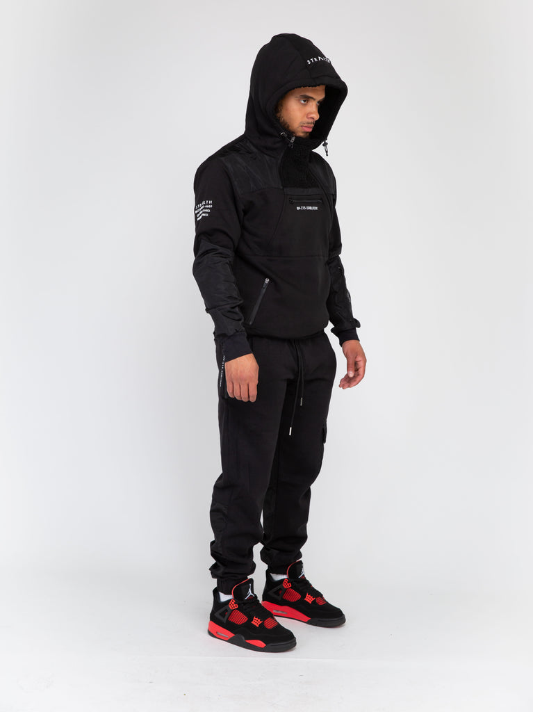 Quantom Tech Tracksuit (Black)