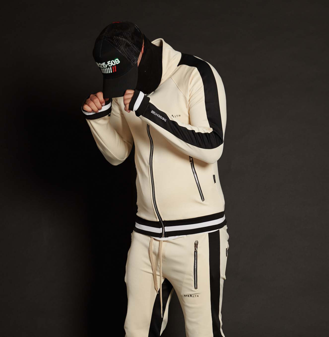 Vulcan Tracksuit (Cream/Black)