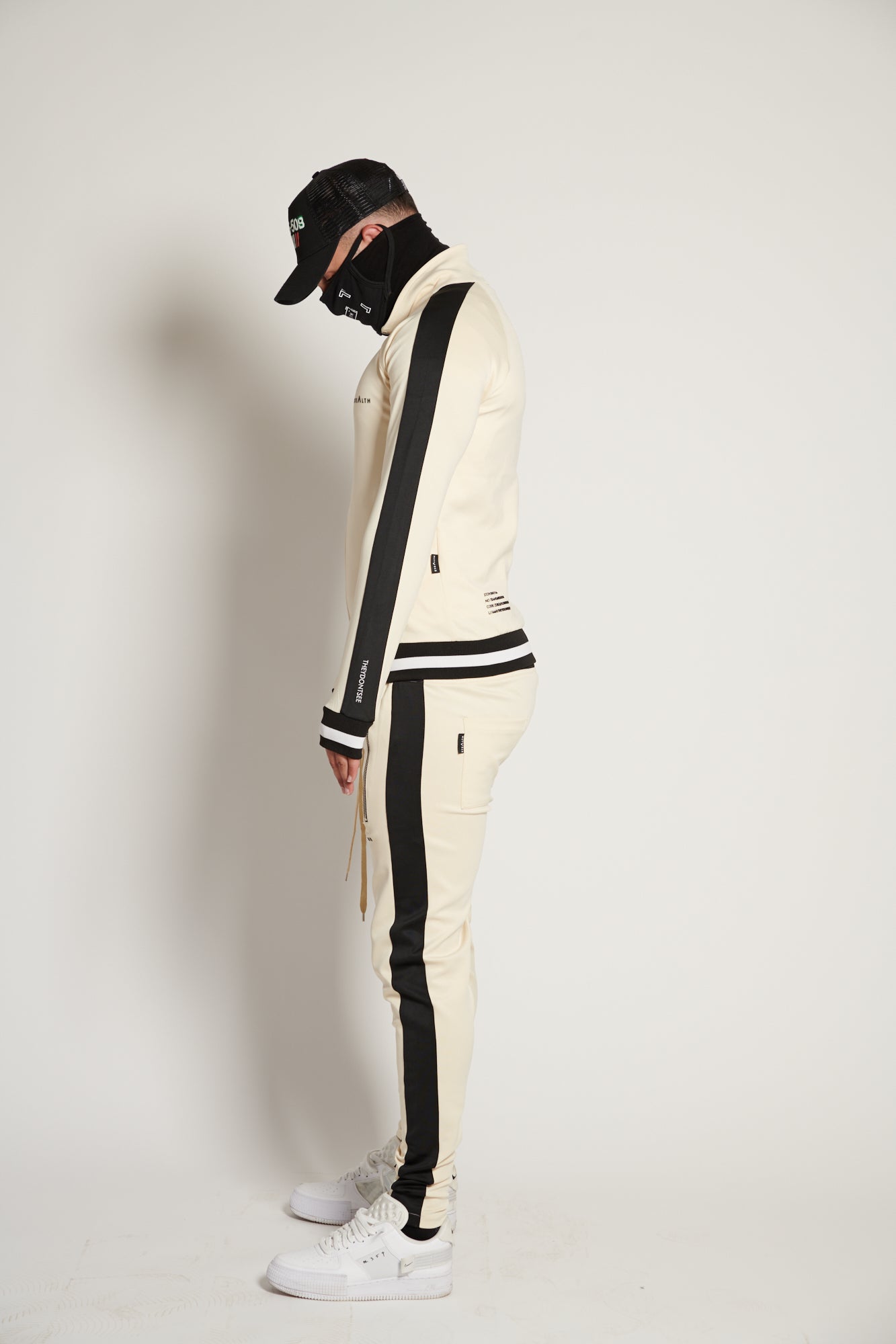 Vulcan Tracksuit (Cream/Black)