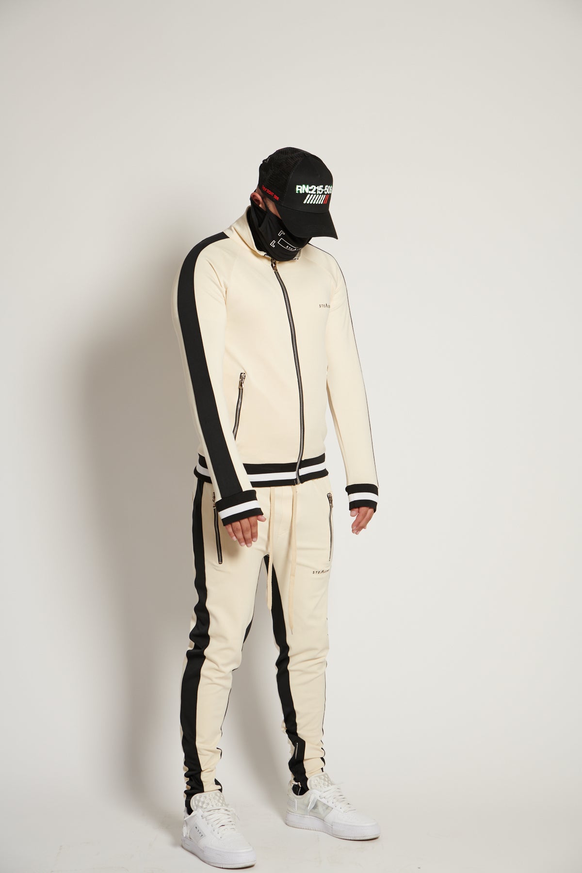Vulcan Tracksuit (Cream/Black)