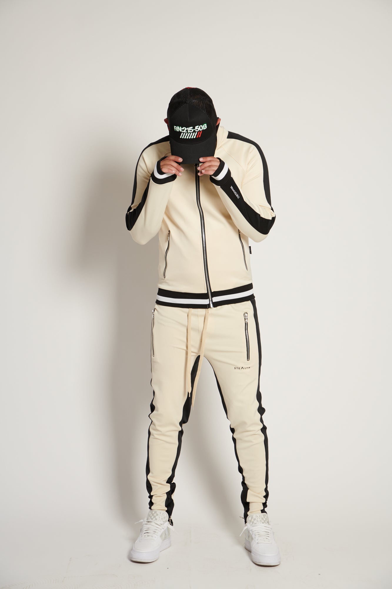 Vulcan Tracksuit (Cream/Black)