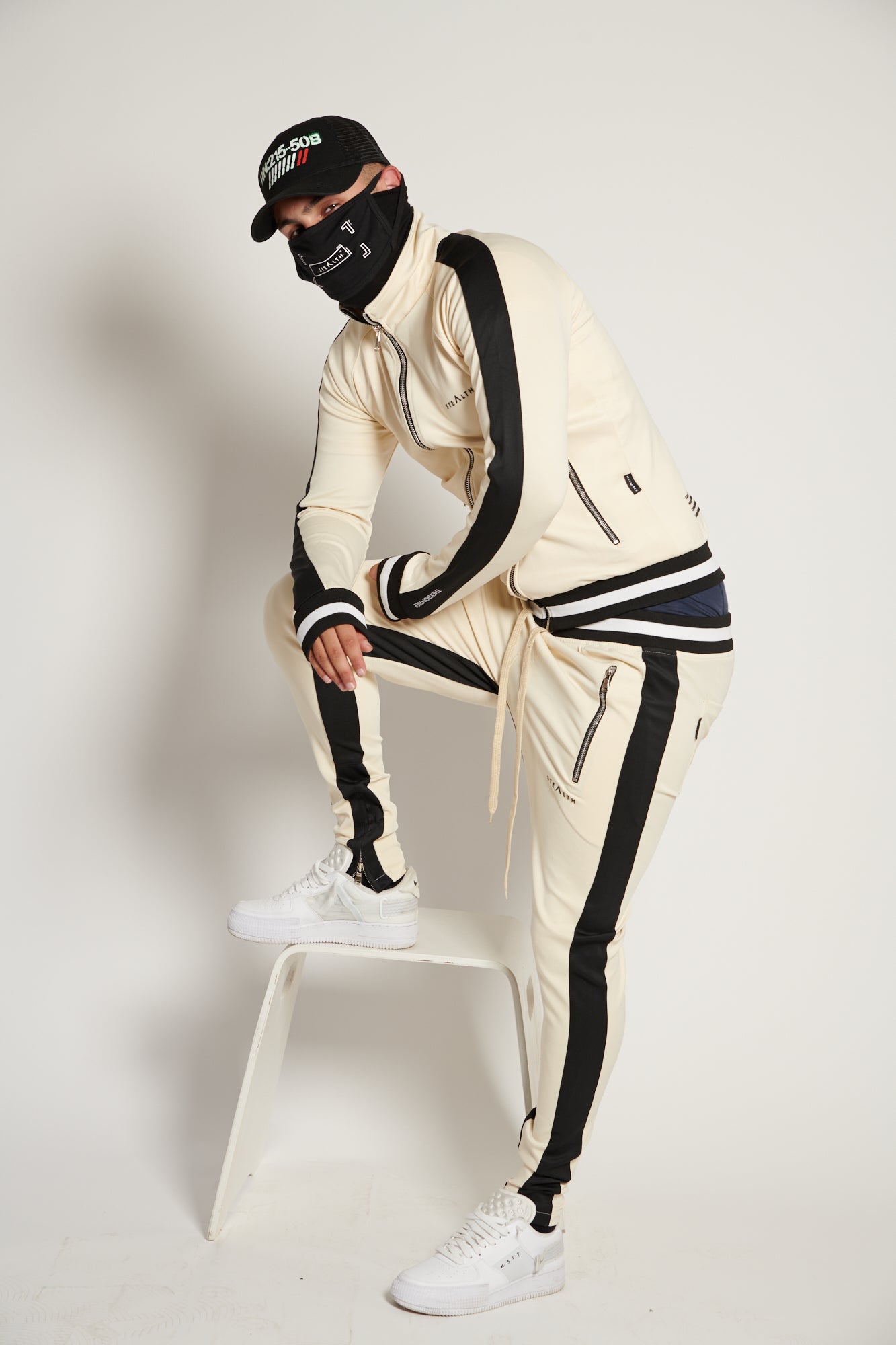 Vulcan Tracksuit (Cream/Black)