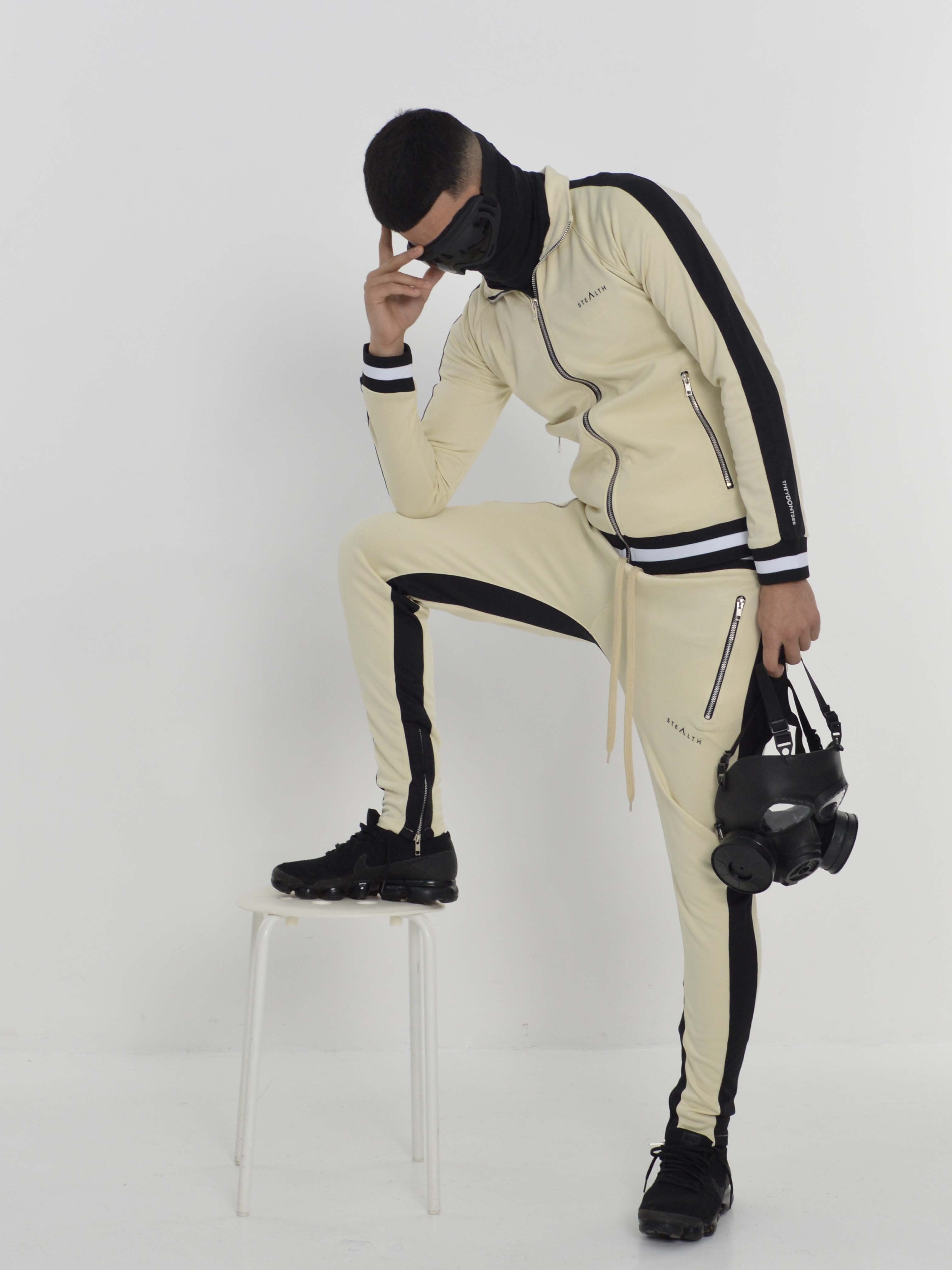 Stealth London Clothing Co Small Vectran Tracksuit (Cream/Black)
